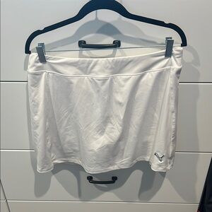 Puma Women’s White Athletic Skort Skirt Size Large Athleisure Tennis Golf